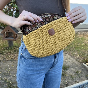 Horgolt musztársárga övtáska  őszi hangulatban - táska & tok - övtáska - Meska.hu