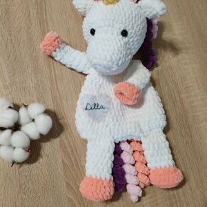 Horgolt plüss unikornisos alvóka  - baba - mama - baba játékok - szundikendő, alvóka - Meska.hu