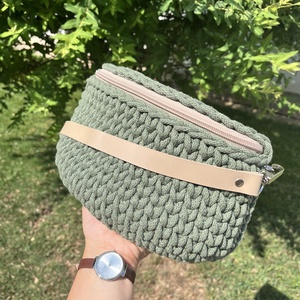 Horgolt crossbody övtáska - táska & tok - övtáska - Meska.hu
