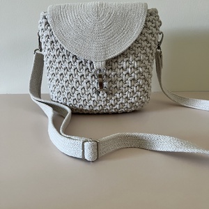 Horgolt crossbody táska, Táska & Tok, Kézitáska & válltáska, Vállon átvethető táska, Horgolás, Varrás, MESKA