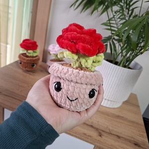 Horgolt örökrózsa - játék & sport - plüssállat & játékfigura - más figura - Meska.hu