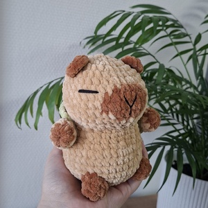 Horgolt capybara kis teknősös hátizsákkal - játék & sport - plüssállat & játékfigura - nyuszi - Meska.hu