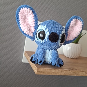 Horgolt óriás szemű stitch - Meska.hu