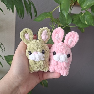 Horgolt mini nyuszi - játék & sport - plüssállat & játékfigura - nyuszi - Meska.hu