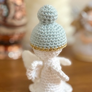 Angyalka pasztellkék sapkával, Karácsony, Karácsonyi ajándékozás, Karácsonyi ajándékcsomagolás, Horgolás, MESKA
