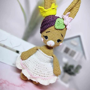 Horgolt baba, horgolás, amigurumi, húsvéti, kézműves, egyedi, baba, nyuszi - játék & sport - baba & babaház - baba - Meska.hu
