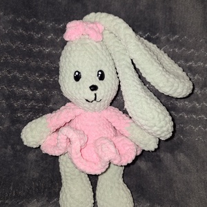 Páfrány az enyhén zöld nyuszilány, Játék & Sport, Plüssállat & Játékfigura, Nyuszi, Horgolás, MESKA