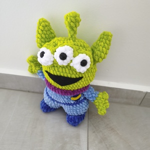Horgolt Alien, Játék & Sport, Plüssállat & Játékfigura, Plüss mesefigurák, Horgolás, MESKA
