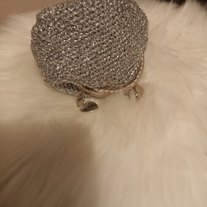 Csillogó ezüst pénztárca � elegáns, praktikus, kézzel készült kiegészítő - táska & tok - pénztárca & más tok - aprópénztartó - Meska.hu