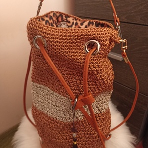 Retro horgolt táska � kézzel készült, egyedi darab - táska & tok - kézitáska & válltáska - válltáska - Meska.hu