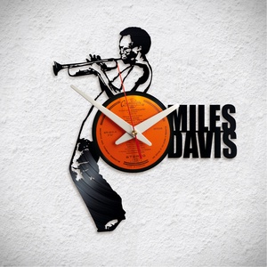 Miles Davis - Jazz - Bakelit falióra, Otthon & Lakás, Dekoráció, Fali és függő dekoráció, Falióra & óra, Újrahasznosított alapanyagból készült termékek, Meska
