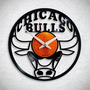 Chicago Bulls  - Bakelit falióra, Otthon & Lakás, Dekoráció, Fali és függő dekoráció, Falióra & óra, Újrahasznosított alapanyagból készült termékek, Meska