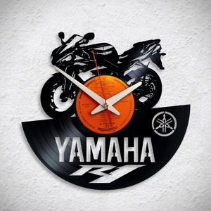 Yamaha motorok - 3 féle- Bakelit falióra, Otthon & Életmód, Dekoráció, Fali és függő dekoráció, Falióra & óra, Újrahasznosított alapanyagból készült termékek, MESKA