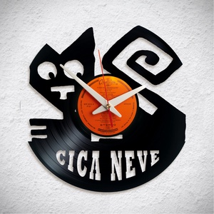 Cicás óra saját cica nevével - Bakelit falióra, Otthon & Életmód, Dekoráció, Fali és függő dekoráció, Falióra & óra, Újrahasznosított alapanyagból készült termékek, MESKA
