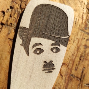 ÚJDONSÁG! Chaplin � Gravírozott spatula - fakanál - Meska.hu