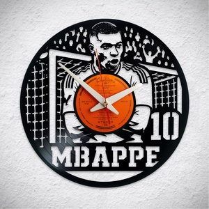 Kylian Mbappe - Bakelit falióra - Meska.hu