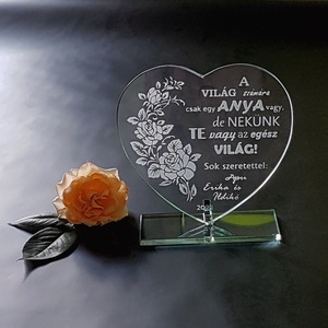 Szív alakú üveg emlékplakett (nemcsak) Anyák napjára - otthon & életmód - dekoráció - asztal és polc dekoráció - díszüveg - Meska.hu
