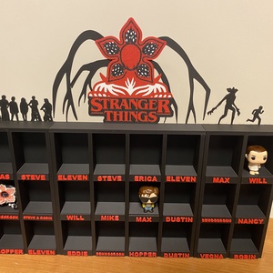 Stranger Things gyűjtői polc, Funk figura tartó - Meska.hu