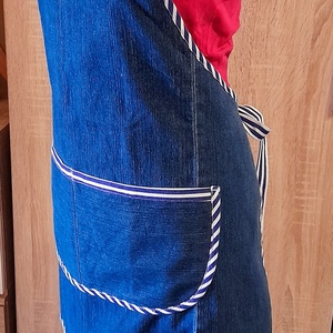 Női kék farmerkötémy inggallérral. - otthon & életmód - konyhafelszerelés, tálalás - konyhai textil - kötény - Meska.hu