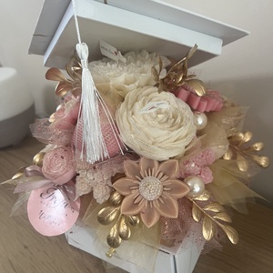 Illatvisz és szójaviasz gyertya box ballagásra - otthon & életmód - virágdekoráció - virágok - virágbox - Meska.hu