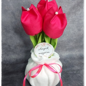 Textil tulipán anyáknapjára, Otthon & Lakás, Dekoráció, Asztal és polc dekoráció, Asztaldísz, Varrás, MESKA