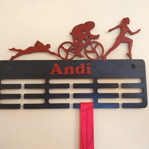 Névreszóló éremtartó, minden sporthoz, Otthon & Életmód, Dekoráció, Fali és függő dekoráció, Falra akasztható dekor, Famegmunkálás, Gravírozás, pirográfia, MESKA