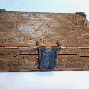 Ékszertartó doboz , kincses láda, Ékszer, Ékszertartó, Ékszerdoboz, Famegmunkálás, Gravírozás, pirográfia, MESKA