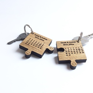 Egyedi puzzle kulcstartó esküvőre - Meska.hu
