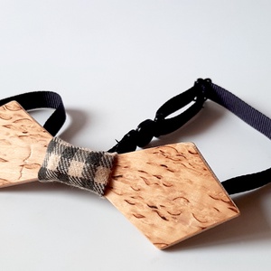 Fa csokornyakkendő (gyökér furnérral) - esküvő - kiegészítők - nyakkendő - Meska.hu