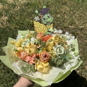 Ovis ballagási csokor textil tulipánnal - Meska.hu