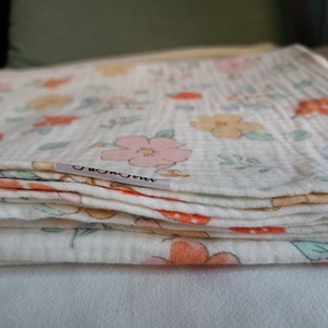 Ovis nyári géztakaró 100x130 cm duplagéz gyerektakaró  epres - otthon & életmód - babaszoba, gyerekszoba - babatakaró, gyerek pléd - Meska.hu