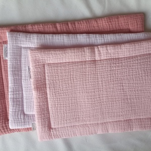  Muszlin babapárna vékony töltettel egész évre duplagéz 38x23 cm zsálya indigo mályva - játék & sport - ovis felszerelés - ovis párna, kispárna - Meska.hu