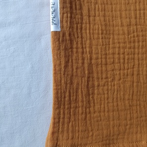 Nyári muszlin babatakaró kánikula duplagéz gyerektakaró 70x90 cm mustársárga - otthon & életmód - babaszoba, gyerekszoba - babatakaró, gyerek pléd - Meska.hu
