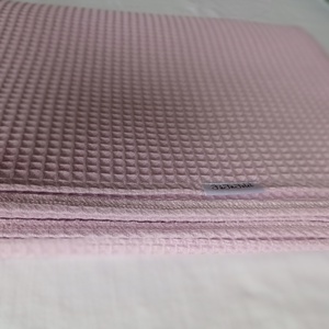 Waffel gyerektakaró ovis 105x135 cm mályva - otthon & életmód - babaszoba, gyerekszoba - babatakaró, gyerek pléd - Meska.hu