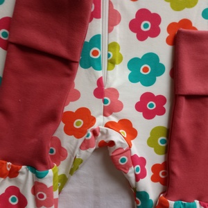 110-116-122-es Őszi tipegő hálózsák 21-23 fokba átmeneti pamut színes virágos - baba - mama - babaruházat - baba hálózsák, bundazsák - Meska.hu