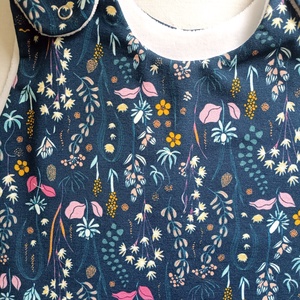 80-86-92-es őszi téli tipegő hálózsák 21-23 fokba átmeneti pamut sötétkék virágos - baba - mama - babaruházat - tipegőhálózsák - Meska.hu