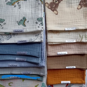 Muszlin babakendő, rongyi, nyunyóka duplagéz tiszta pamutból univerzális használatra 1100 Ft/db 32x32 cm  - baba - mama - baba játékok - szundikendő, alvóka - Meska.hu