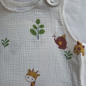 74-80-86-os nyári muszlin tipegő hálózsák duplagéz zsiráfos - baba - mama - babaruházat - tipegőhálózsák - Meska.hu