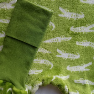 98-104-110-es őszi téli tipegő hálózsák 20-23 fok wellsoft  zöld krokodilos - baba - mama - babaruházat - tipegőhálózsák - Meska.hu