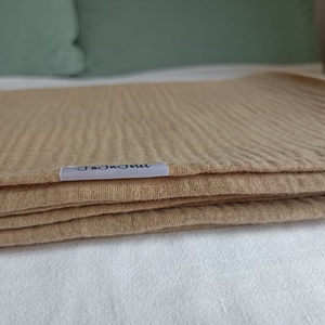 Kétrétegű ovis géztakaró melegebb szobába vagy nyári 100x130 cm tejeskávé - baba - mama - baba ágynemű - babatakaró, gyerek pléd - Meska.hu