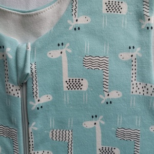 128-134-140 Tavaszi tipegő hálózsák 22-24 fokba átmeneti pamut menta zsiráf - baba - mama - babaruházat - tipegőhálózsák - Meska.hu