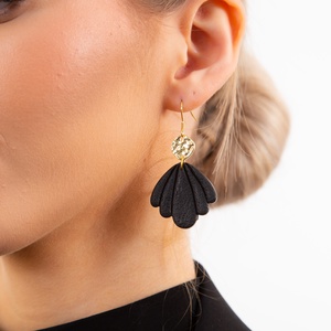 NORA fülbevaló (PEARL) - ékszer - fülbevaló - lógó fülbevaló - Meska.hu