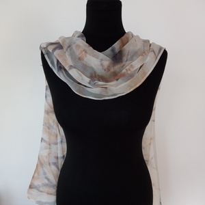 Hernyóselyem chiffon-muszlin bézs-szürke árnyalatokra  - shibori technikával - festett    180 x 48 cm-es sál - Meska.hu