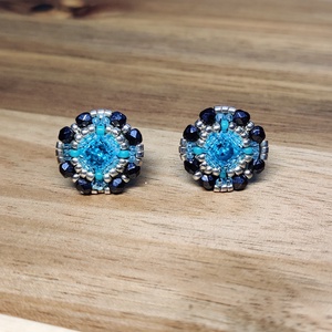 Virágos bedugós fülbevaló, kék - ékszer - fülbevaló - pötty fülbevaló - Meska.hu