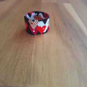 Szívecskés gyűrű - ékszer - gyűrű - gyöngyös gyűrű - Meska.hu