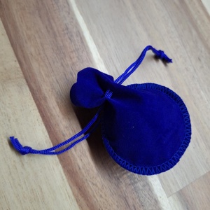 Bársony ajándékszütyő (kék), Otthon & Életmód, Papír, írószer, Ajándékozás kellékei, Ajándékzsák, csomagolás, , MESKA
