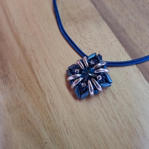 Négyzet medál (kék-ezüst) - ékszer - nyaklánc - medál - Meska.hu