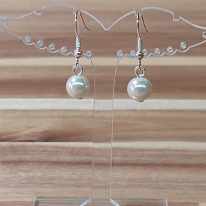 Tekla fülbevaló 3. (törtfehér), Ékszer, Fülbevaló, Lógó fülbevaló, Ékszerkészítés, Gyöngyfűzés, gyöngyhímzés, MESKA