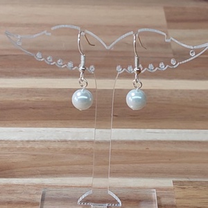 Tekla fülbevaló 1. (hófehér), Ékszer, Fülbevaló, Lógó fülbevaló, Ékszerkészítés, Gyöngyfűzés, gyöngyhímzés, MESKA