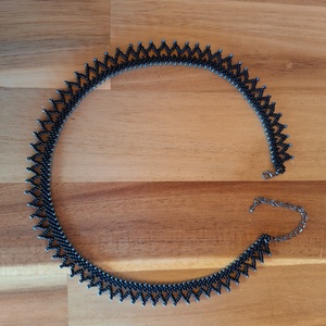 Cakkos gyöngyszalag (fekete-hematit) - ékszer - nyaklánc - nyakpánt, gallér - Meska.hu